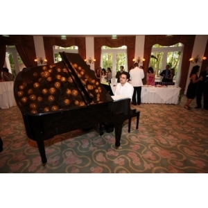 Armand Alaverdian (Pianist) Los Angeles