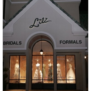 Lili Bridals & Formals Tarzana