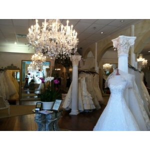 Mary Linn's Couture Bridal of Pasadena